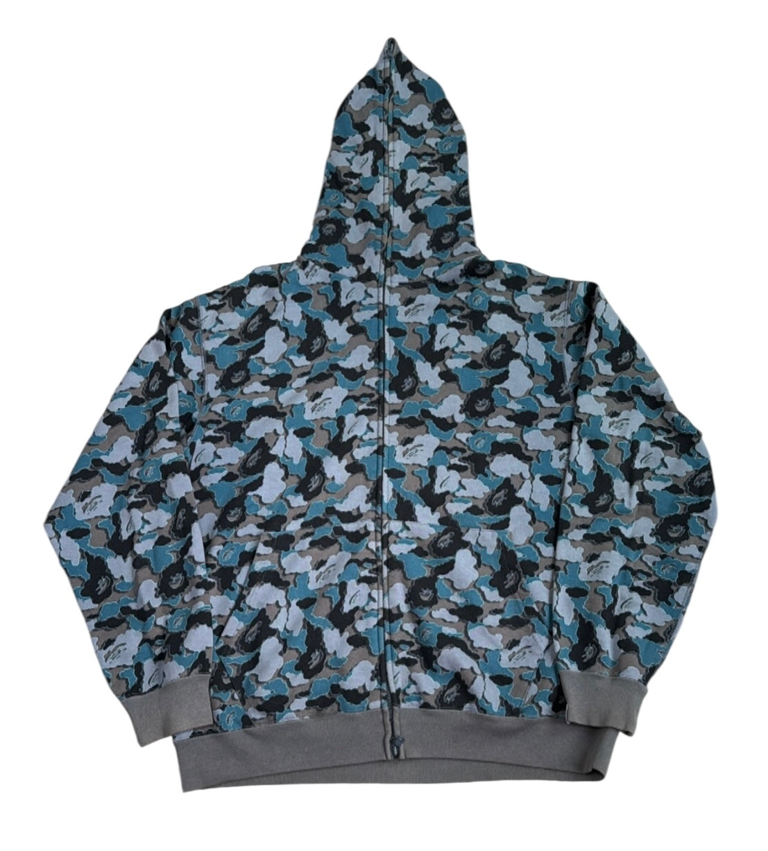 2005 Bape x kaws cloud camo hoodie (Large)