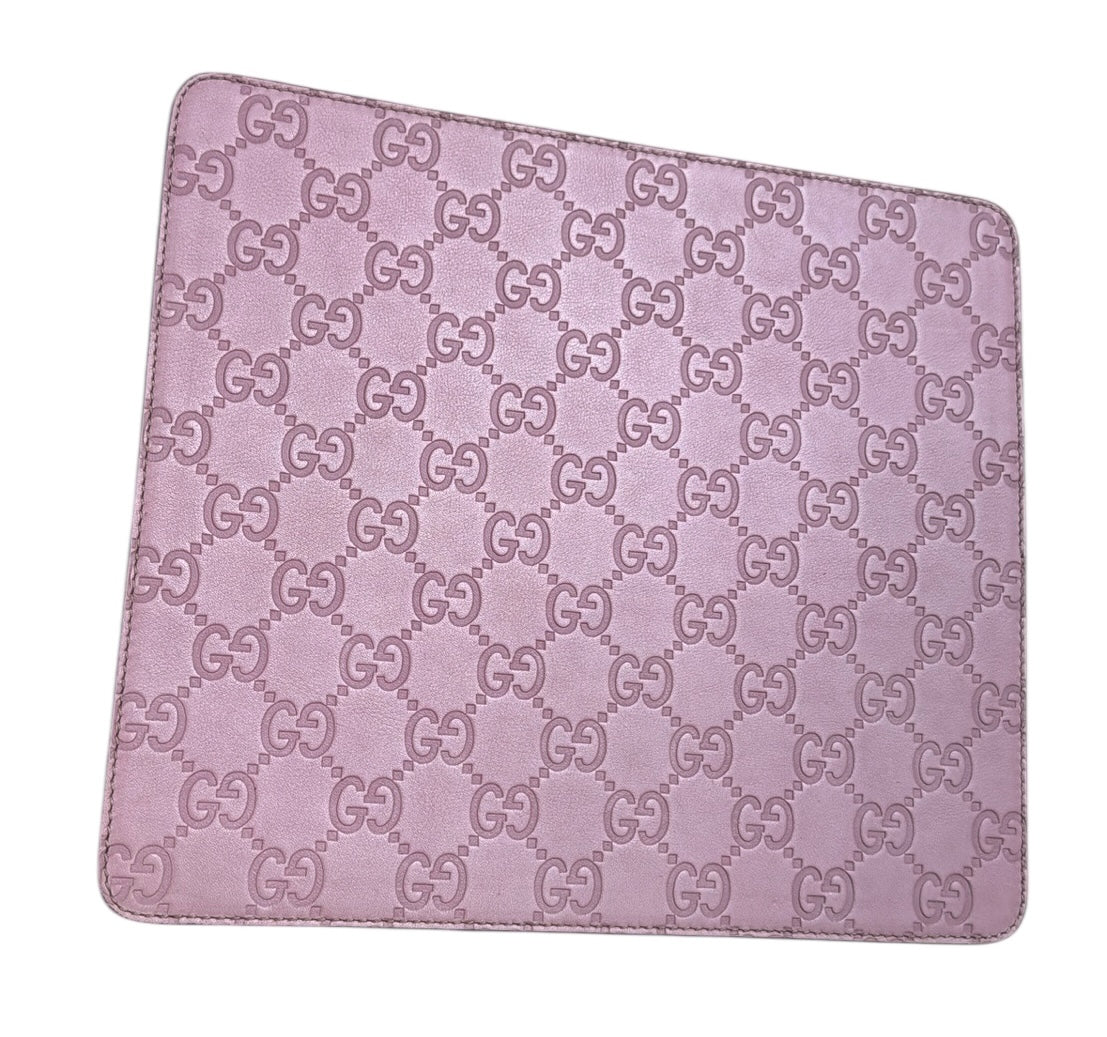 2005 Gucci mousepad