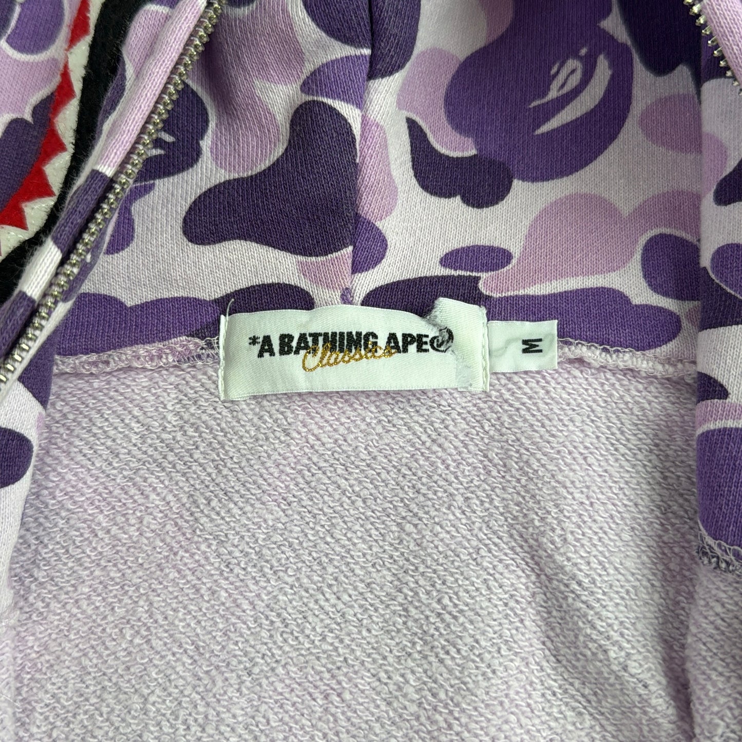 2008 Bape store Taipei exclusive shark (Medium)