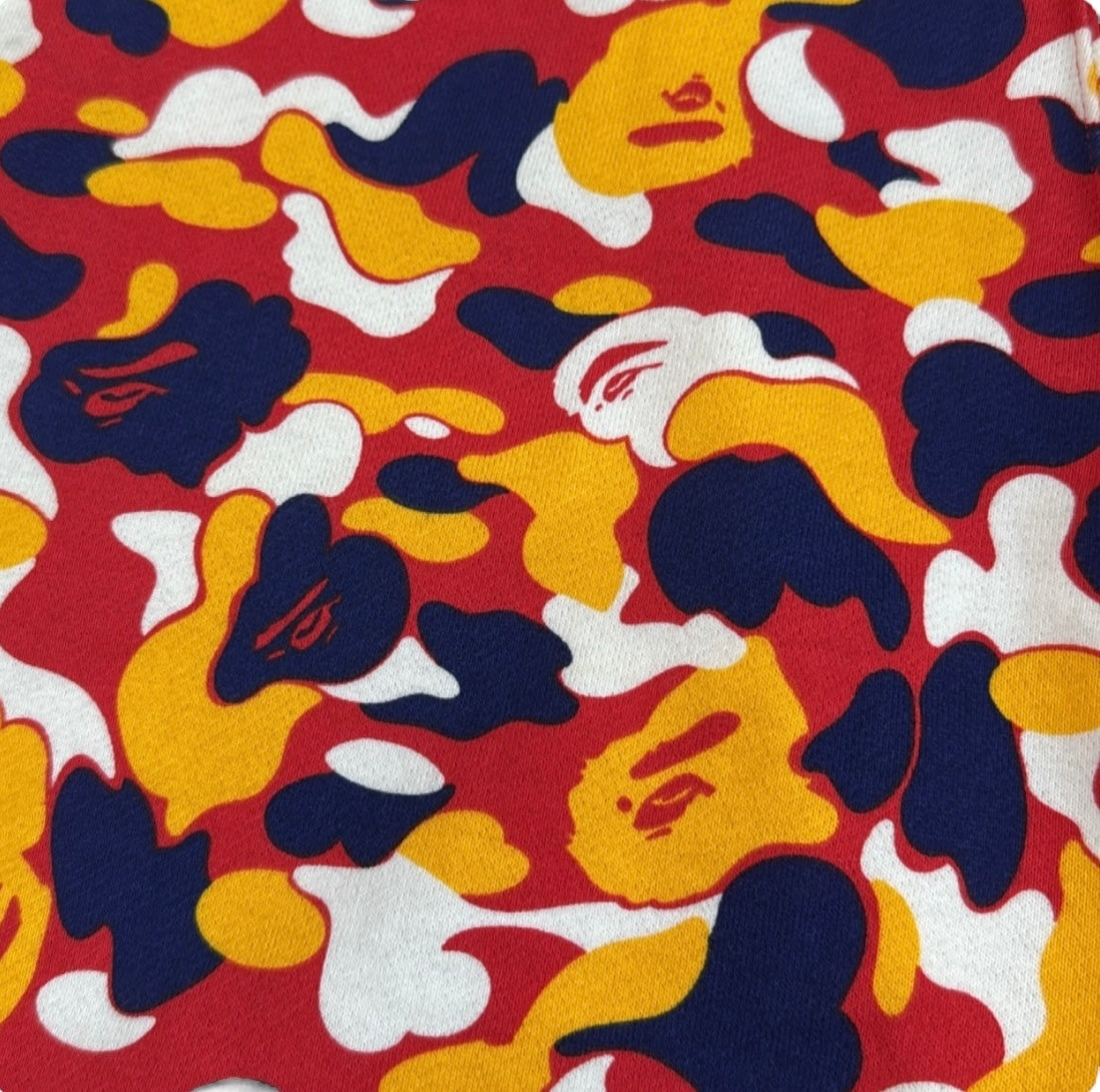 2020 Bape store Malaysia exclusive shorts (Large)
