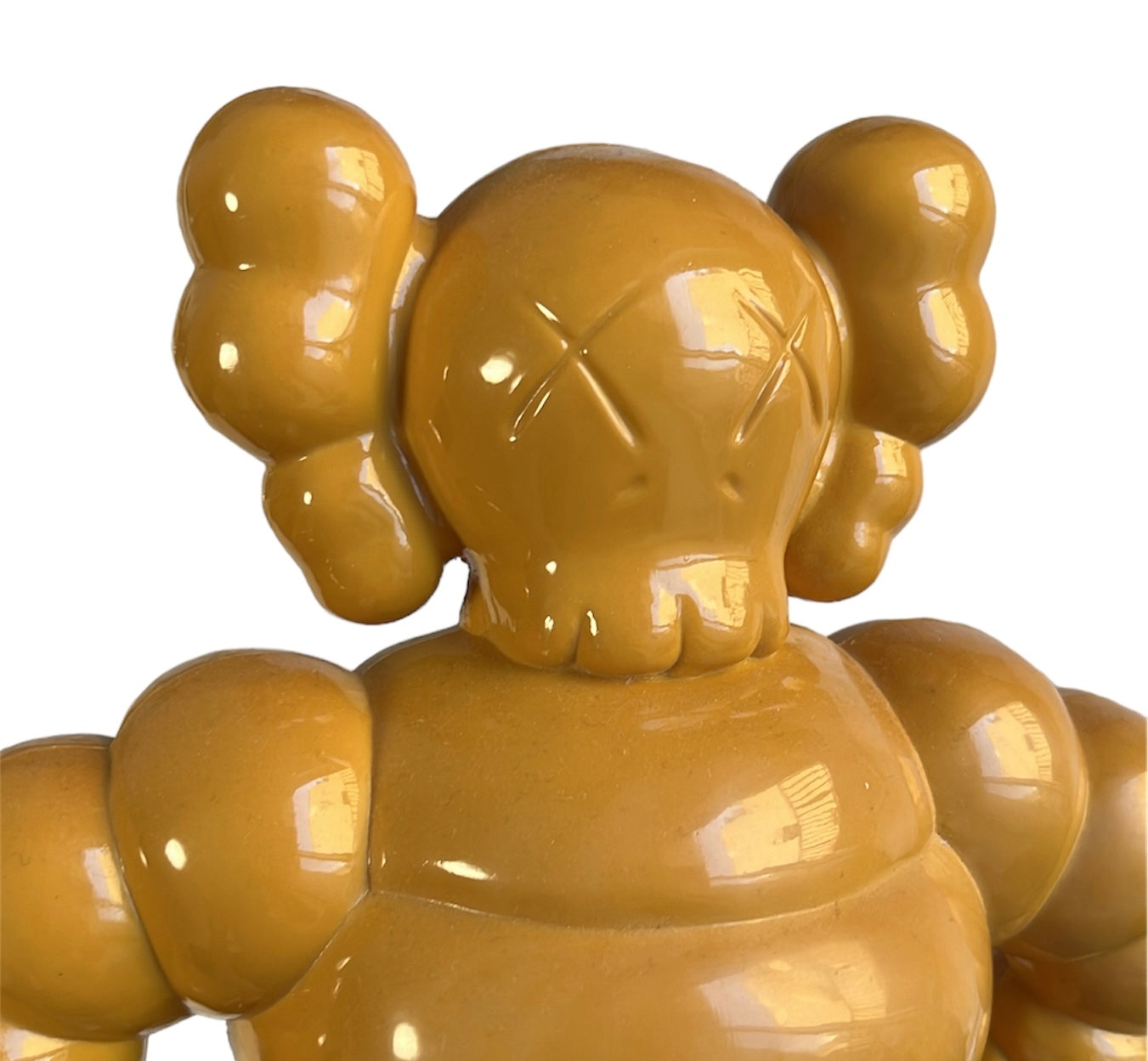 2002 Kaws chum figure