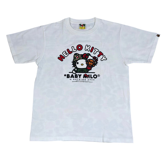 2015 Bape x hello kitty tee (Medium)