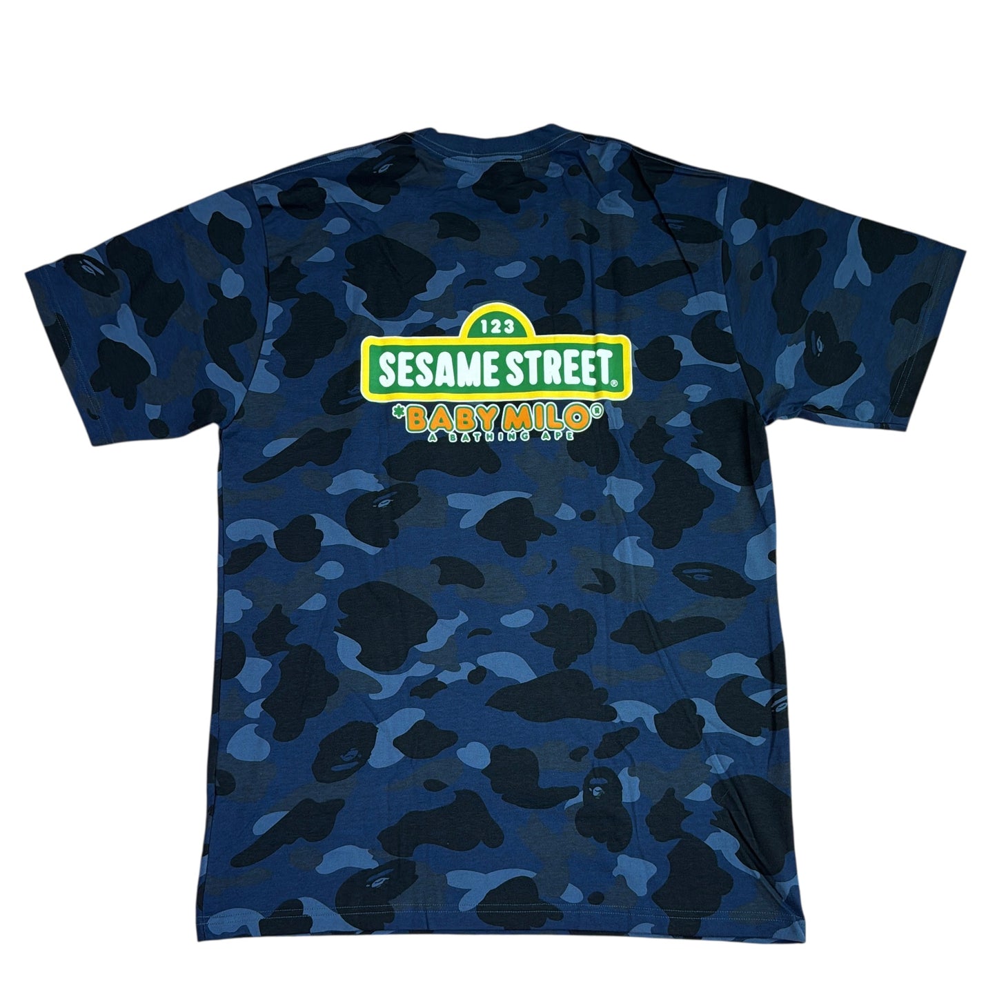 2021 Bape x Sesame Street tee (XL) NEW