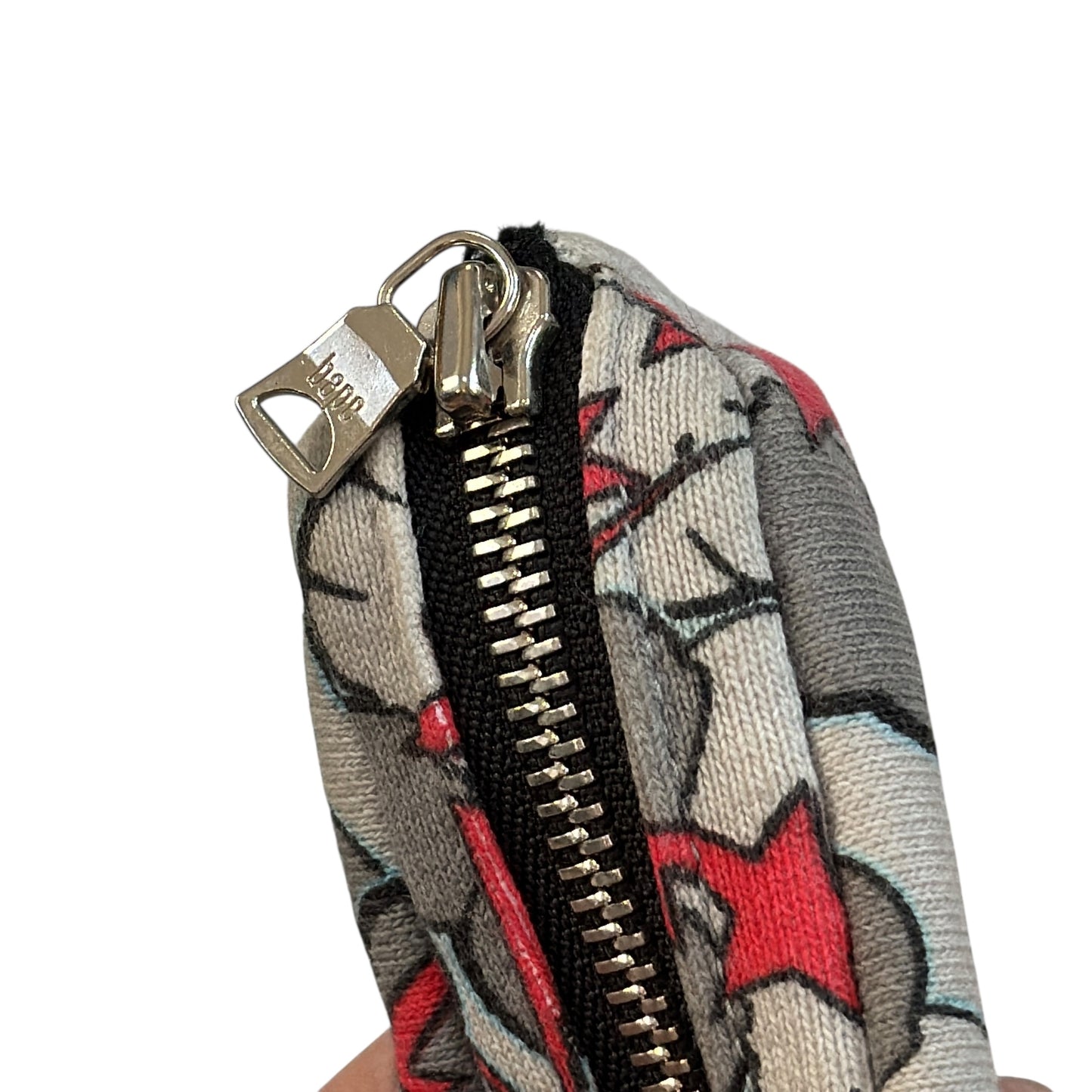 2005 Bape x kaws red skullsta pouch