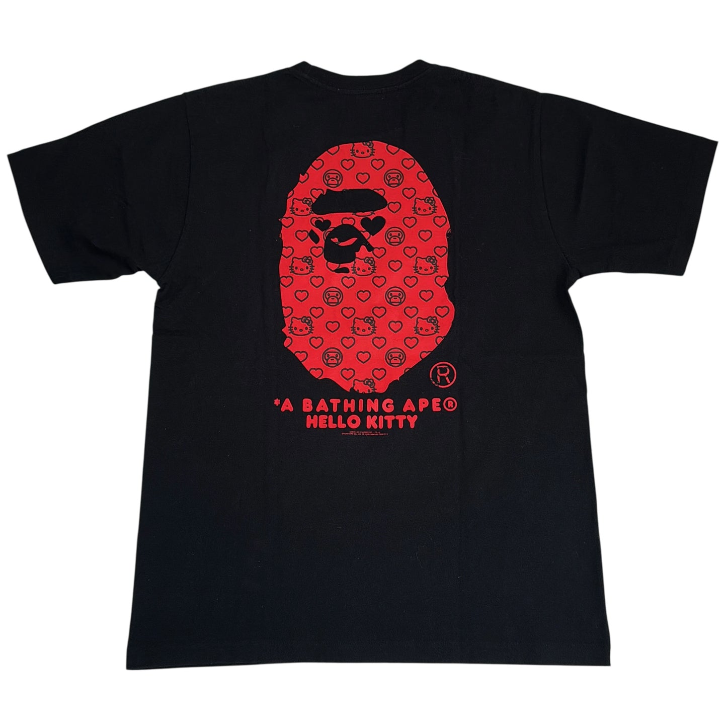 2015 Bape x hello kitty Valentine’s Day exclusive tee (Medium)