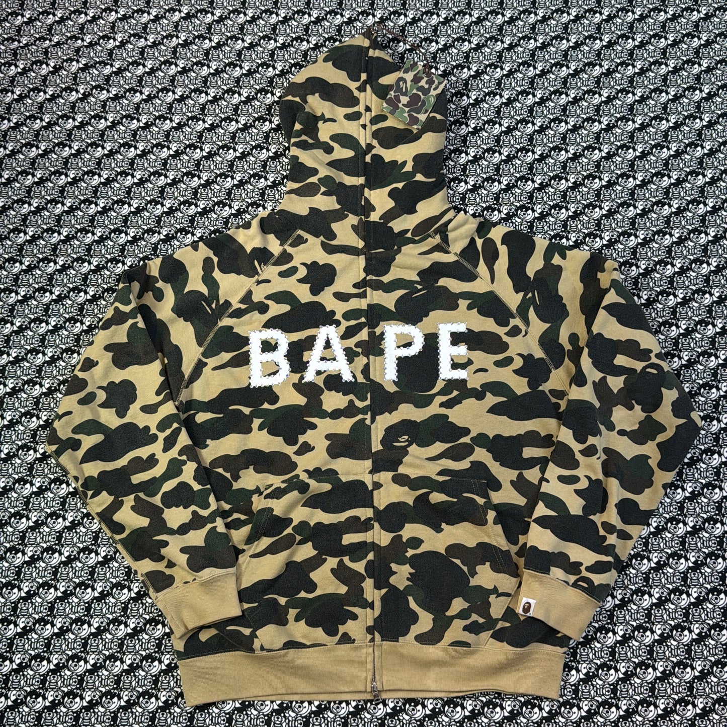 2001 BAPE Swarovski spellout NEW (Large)