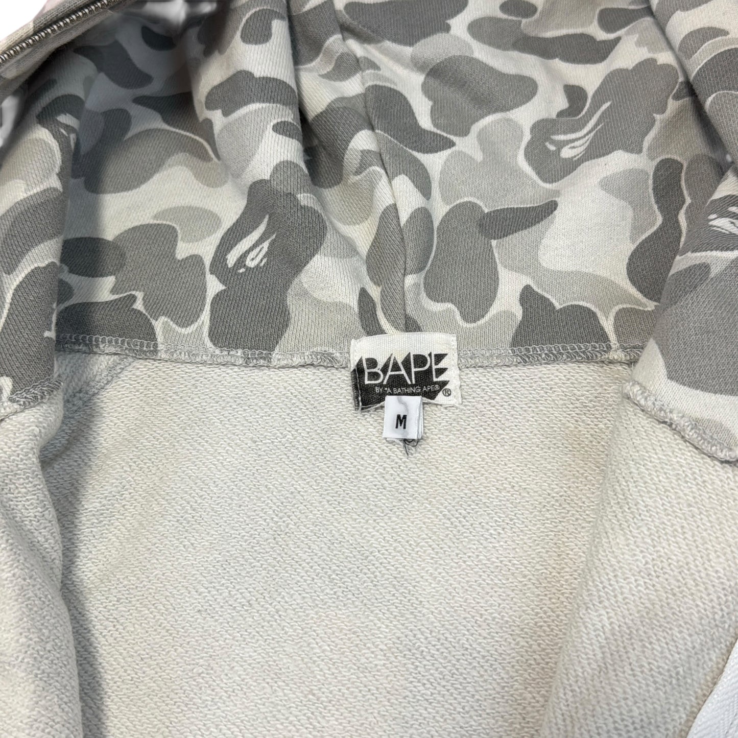 2007 Bape store Harajuku exclusive hoodie (Medium)