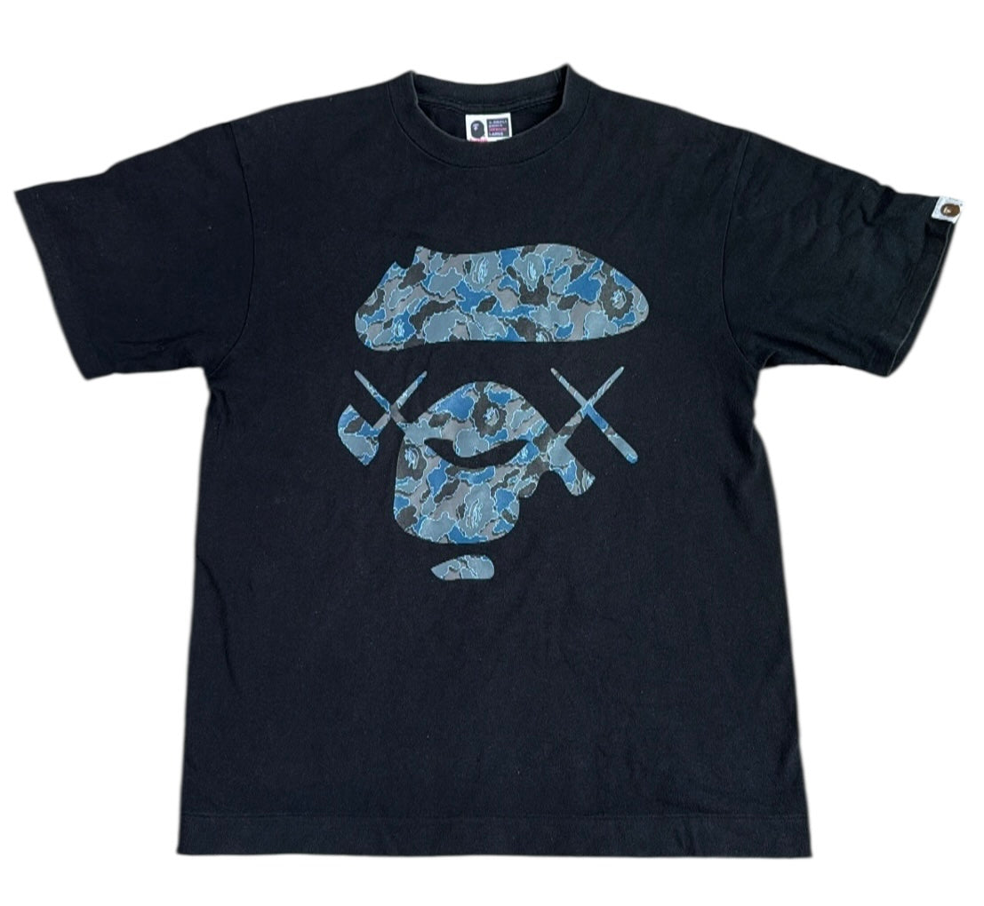2005 Bape x kaws shirt (Medium)