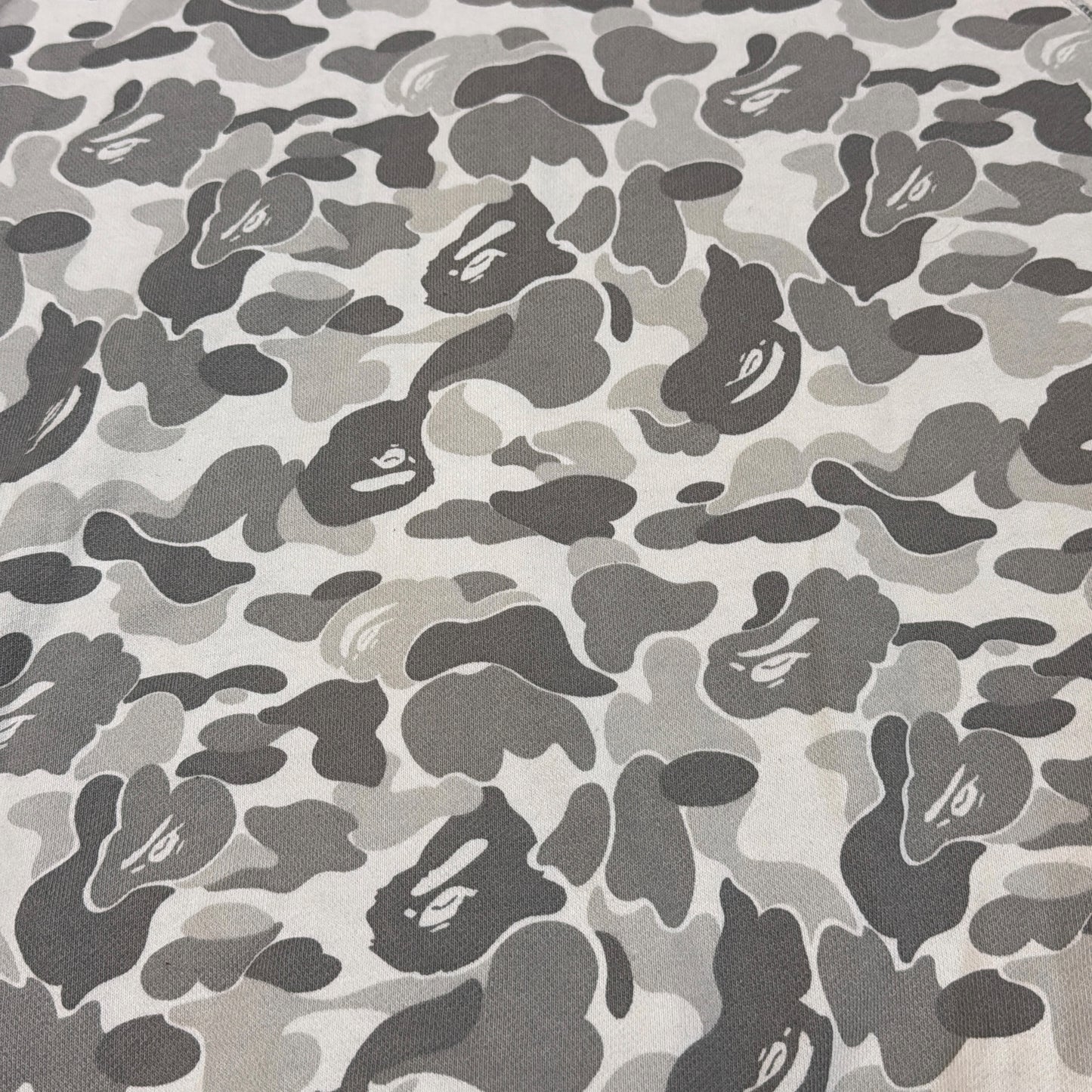 2007 Bape store Harajuku exclusive hoodie (Medium)