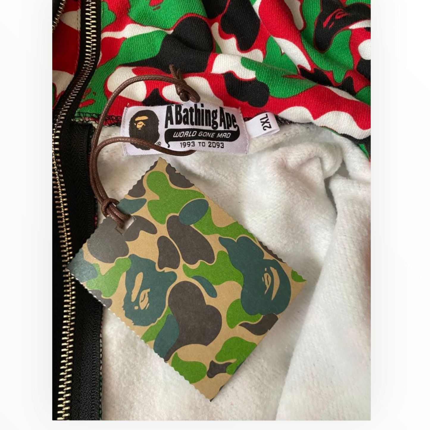 2025 Bape store Dubai exclusive hoodie (2XL)