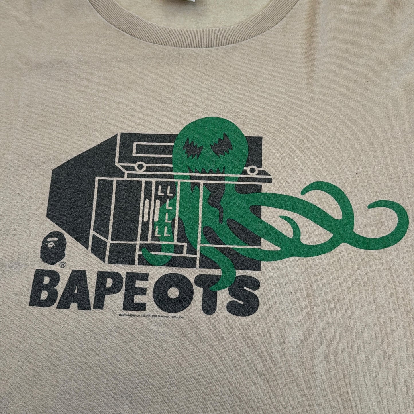 2011 Bape octopus tee (Large)